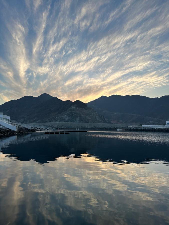 Al Dana Sea View Villa Fujairah Exterior foto