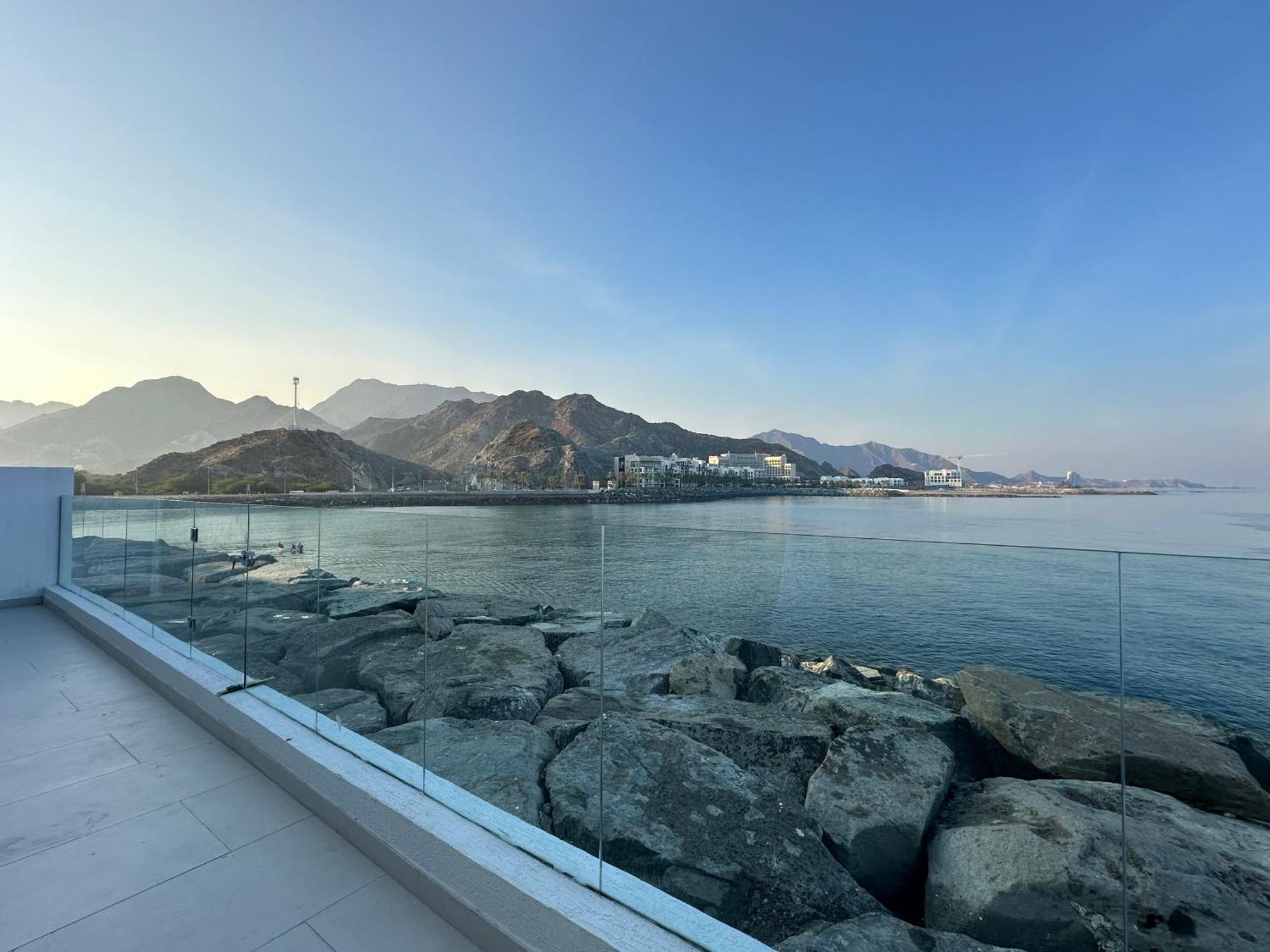 Al Dana Sea View Villa Fujairah Exterior foto